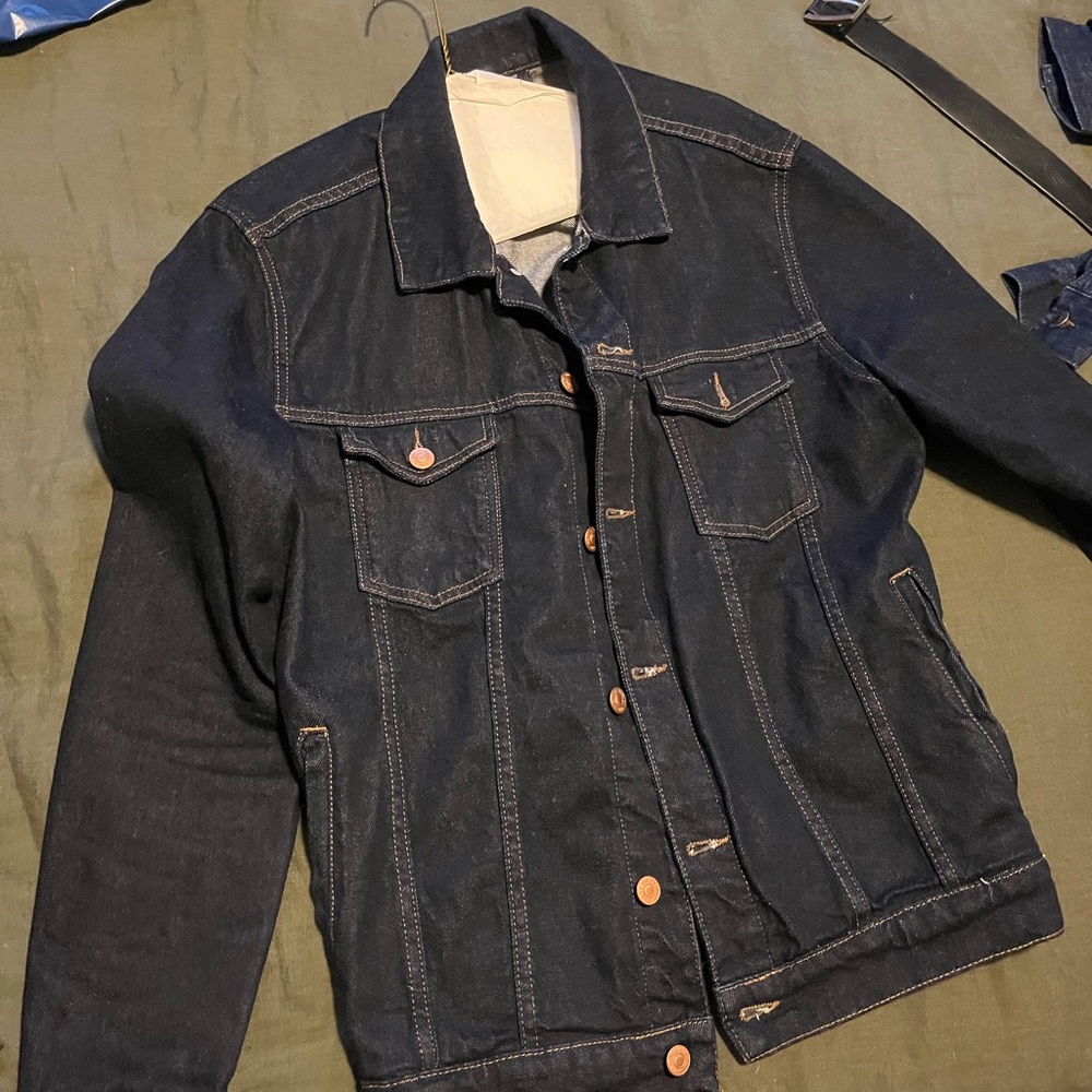 Zara dark wash jean jacket